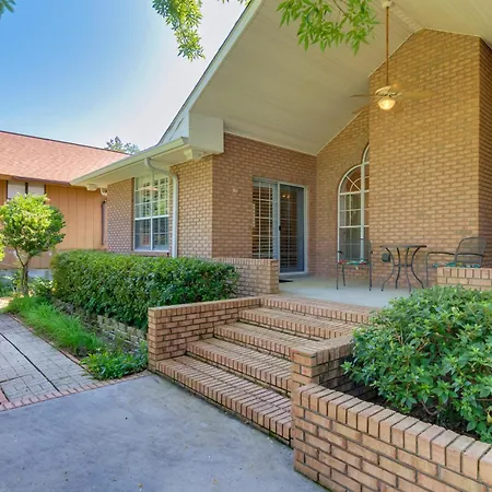 Chic Home With Club Access Near Bay St Louis!